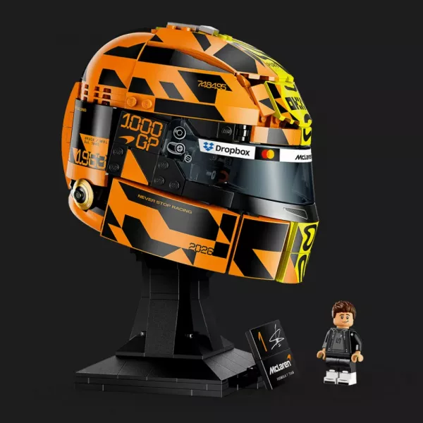 Конструктор LEGO Editions Шолом Ландо Норріса з команди McLaren Mastercard F1 (43023)