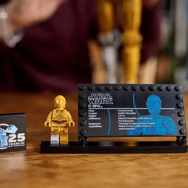 Конструктор LEGO Star Wars C-3PO (75398)