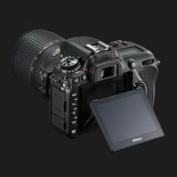 Цифровий фотоапарат Nikon D7500 Kit AF-S DX NIKKOR 18-140 VR (VBA510K002) (Standard)
