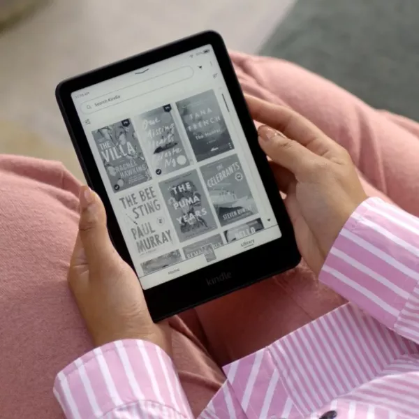 Електронна книга Amazon Kindle Paperwhite 12th Gen (Raspberry) (Standard)