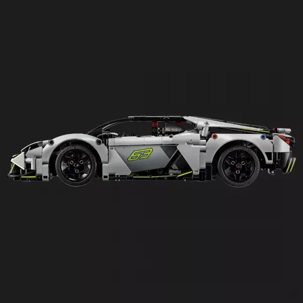 Конструктор LEGO Technic Суперкар Lamborghini Revuelto (42214)