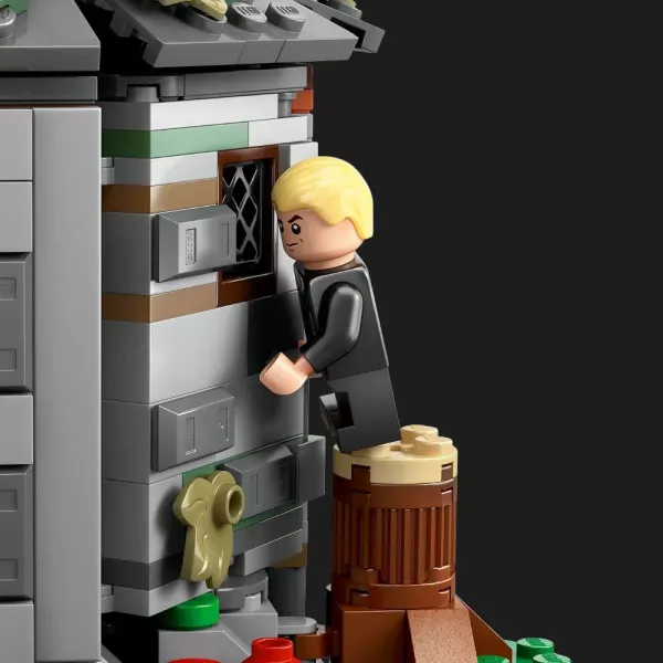 Конструктор LEGO Harry Potter Хатинка Геґріда: Несподівані гості (76428)